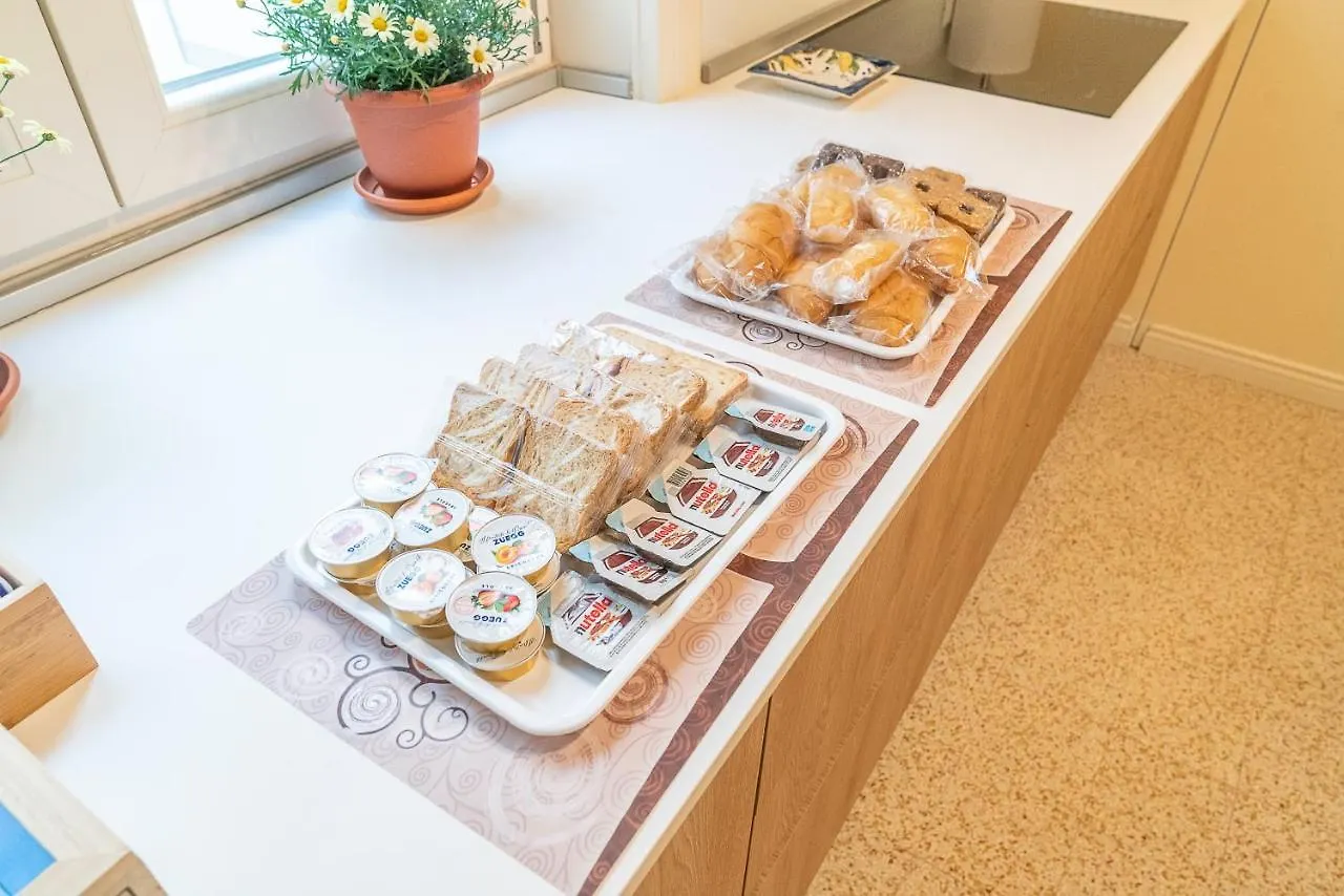 Bed & Breakfast B&B Handy Palermo Italy